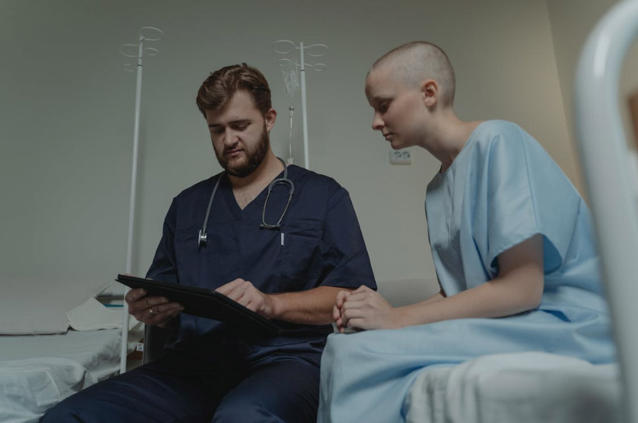 Patient 360 | The Road Ahead: How CMS Is Modernizing MIPS for a Digital Future a man and girl in the hospital ward