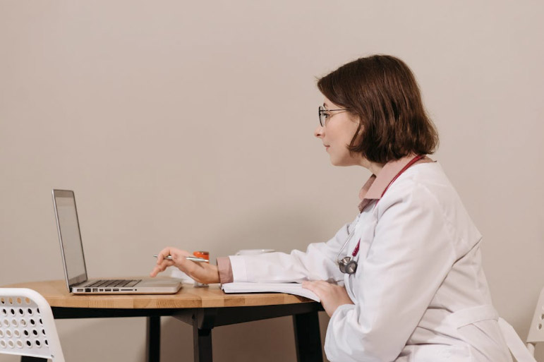 You are currently viewing How Can ACOs Reduce Risk During CMS Quality Review?